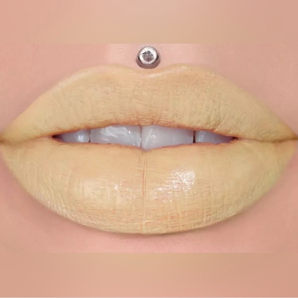Jeffree Star ⭐️ Easter Sunday💄 Velvet Trap Matte 👄 Lipstick